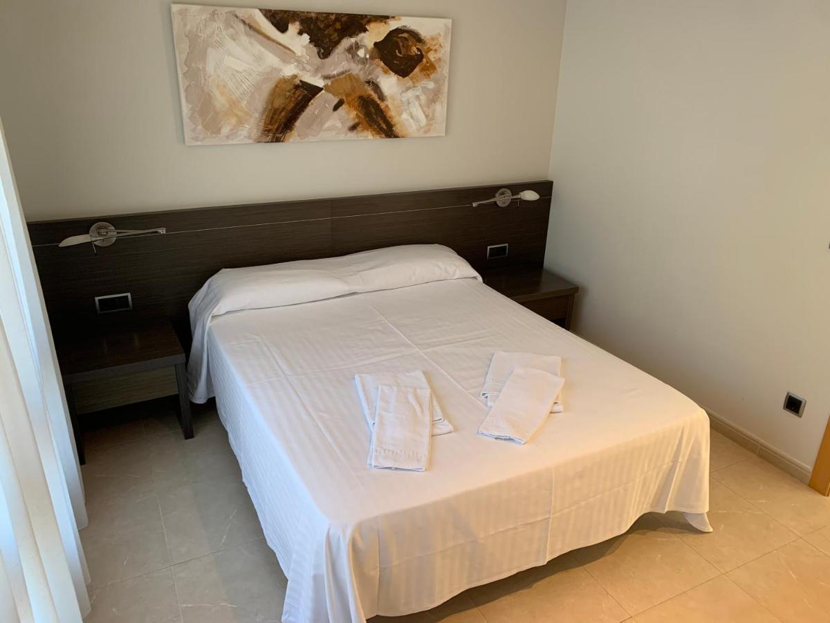 بينيتاشيل Apartamentos Flamingo Hills المظهر الخارجي الصورة