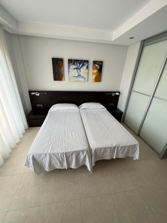 بينيتاشيل Apartamentos Flamingo Hills المظهر الخارجي الصورة