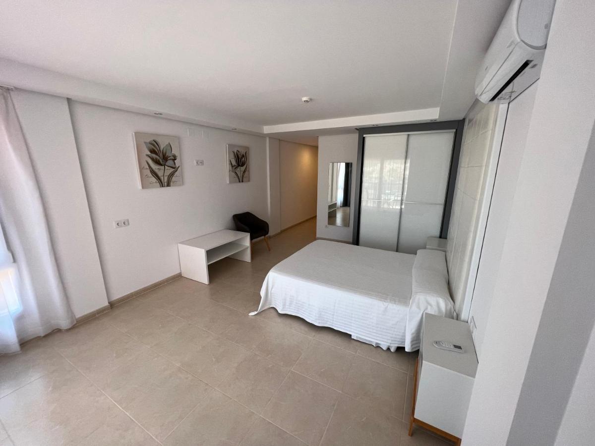 بينيتاشيل Apartamentos Flamingo Hills المظهر الخارجي الصورة